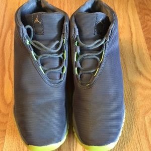 Boys Air Jordan Futures